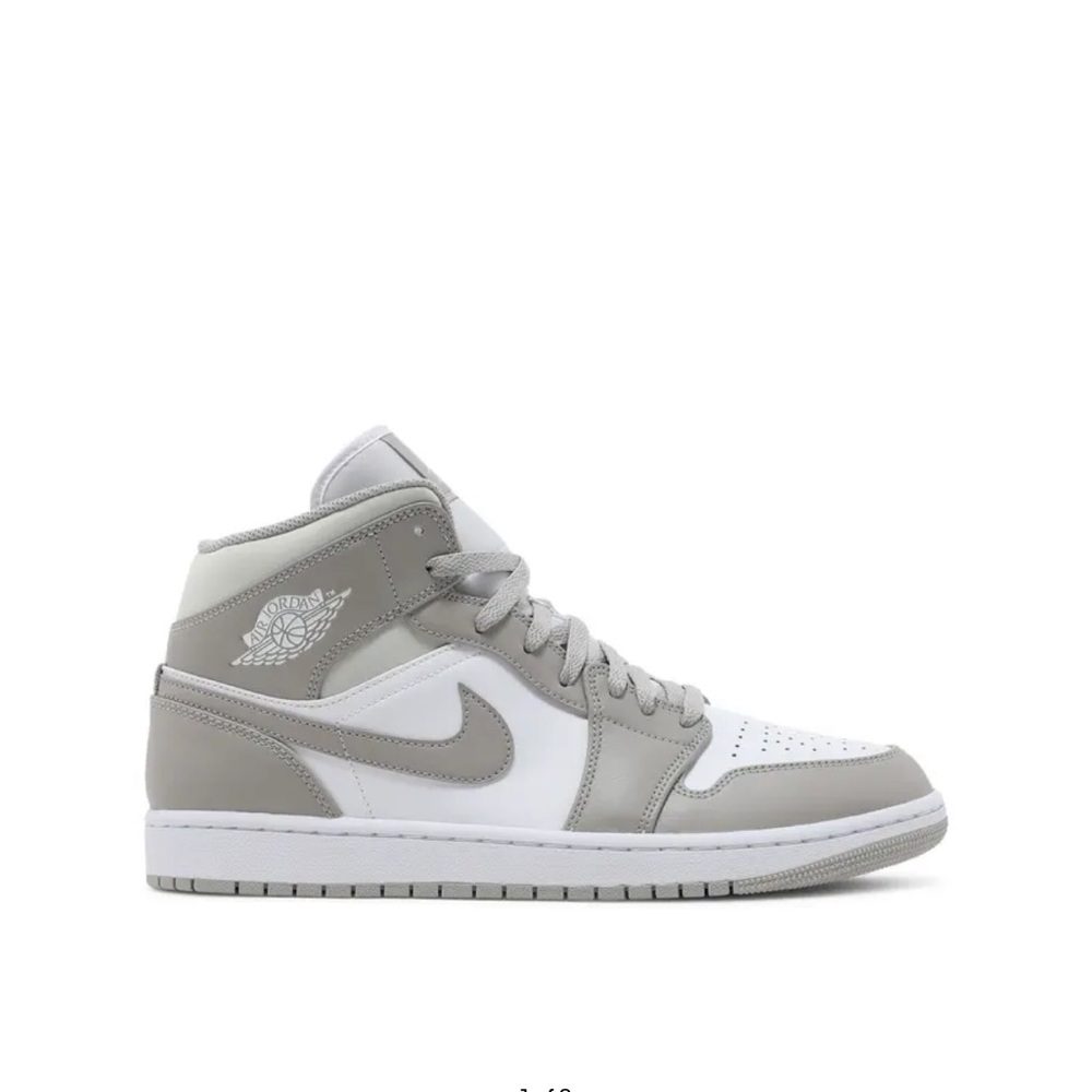 Air Jordan 1 Mid Sneaker College Grey